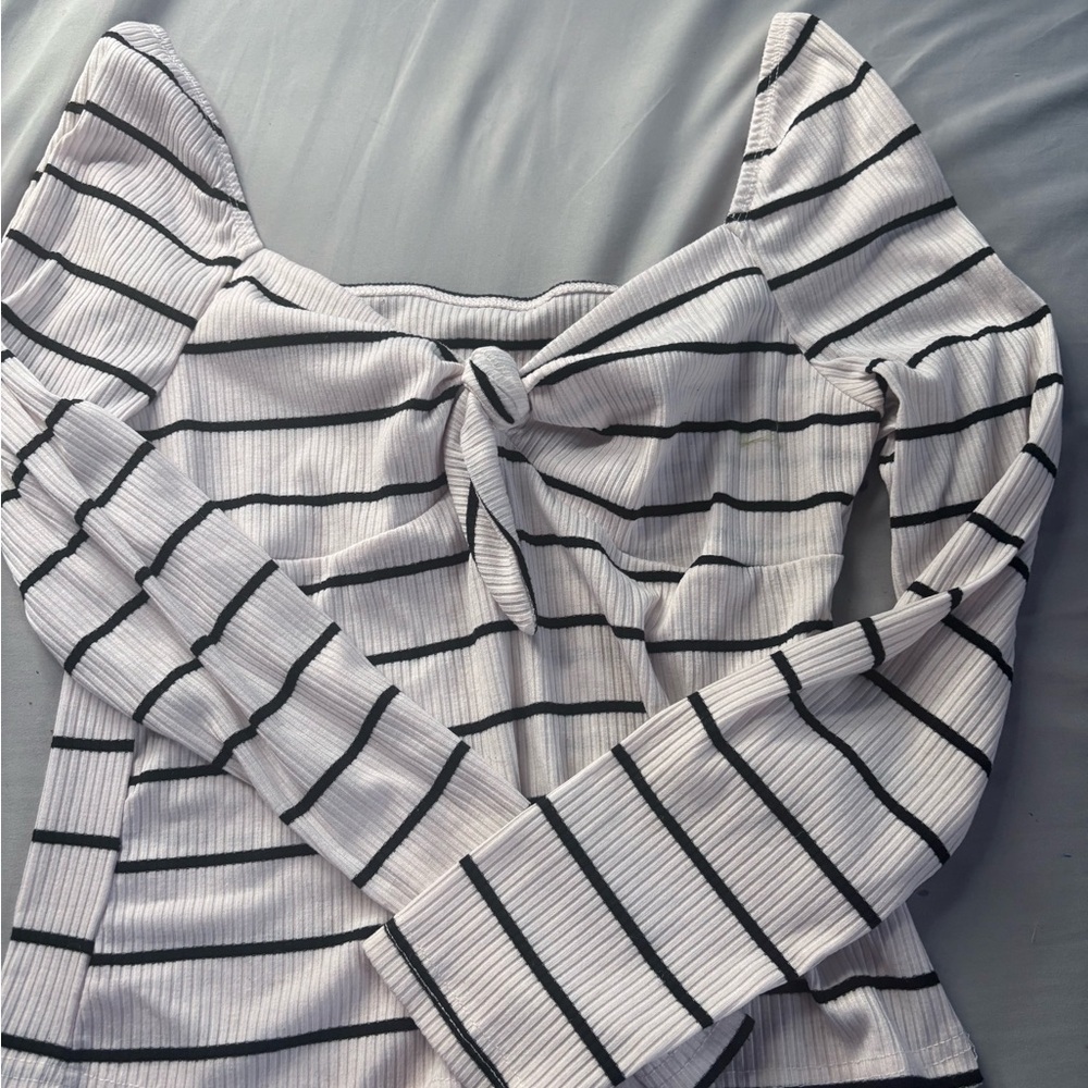 SHEIN Black and White Striped Long Sleeve Top